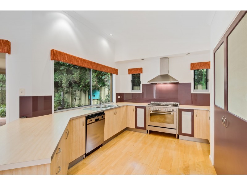 16 Creekwood Street, Victoria Point QLD 4165