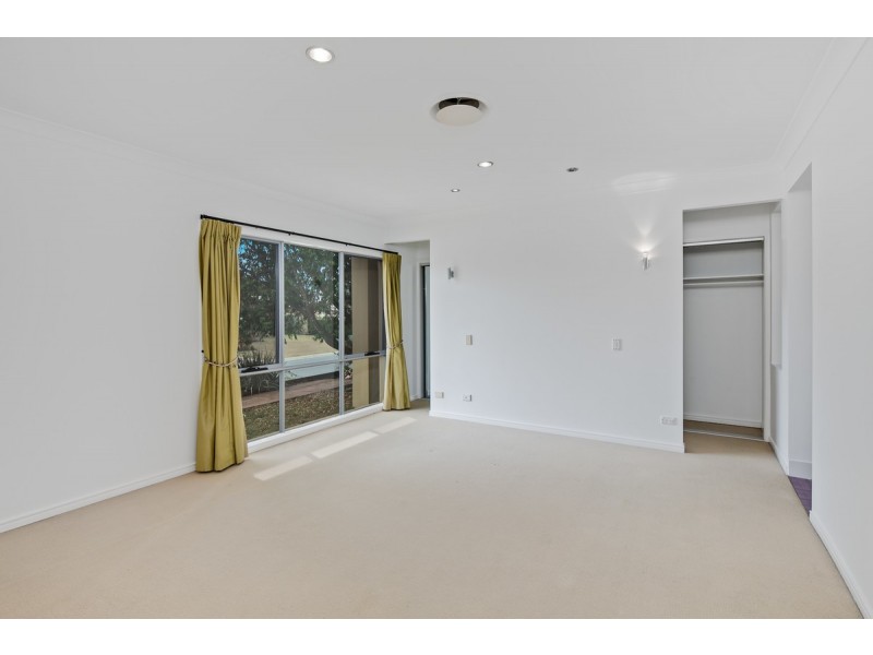 16 Creekwood Street, Victoria Point QLD 4165