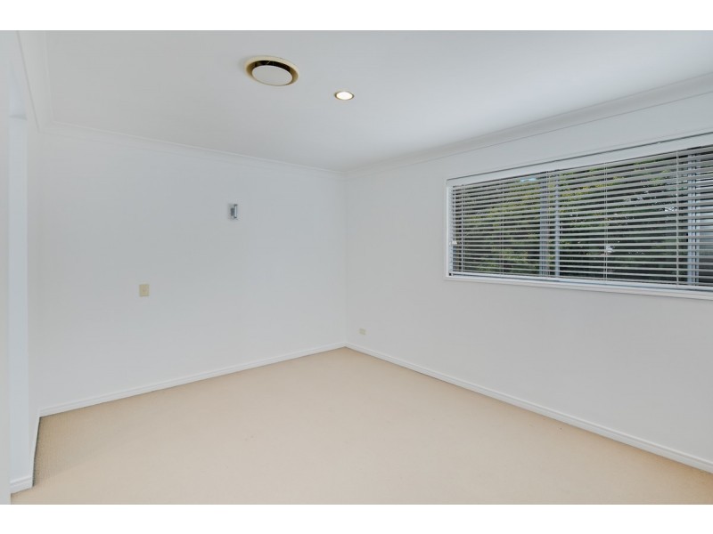 16 Creekwood Street, Victoria Point QLD 4165