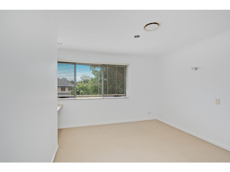 16 Creekwood Street, Victoria Point QLD 4165