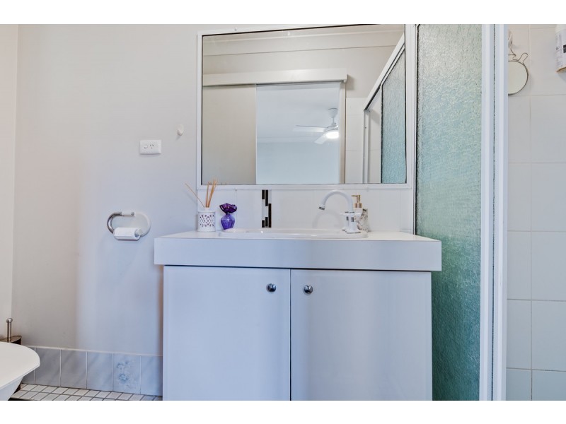 105 Ziegenfusz Road, Thornlands QLD 4164