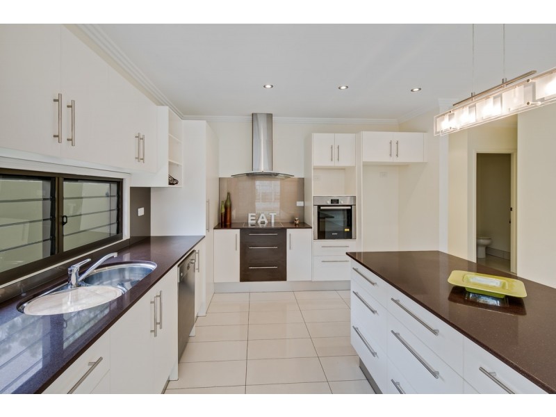62 Starkey Street, Wellington Point QLD 4160