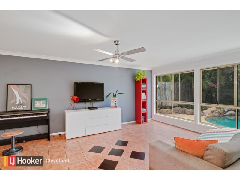 15 Manor Drive, Wellington Point QLD 4160