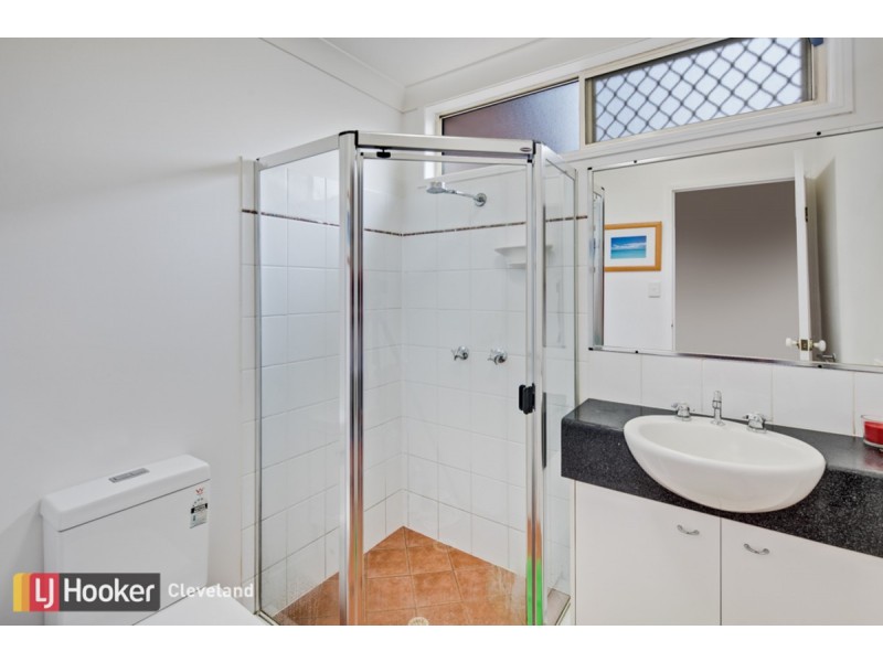 15 Manor Drive, Wellington Point QLD 4160