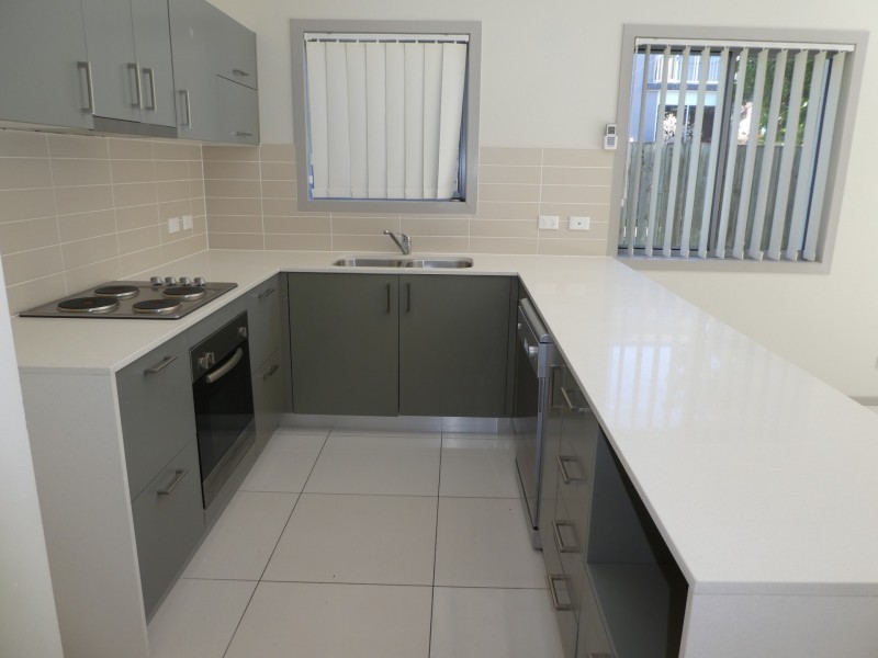 3/8 Boat Street, Victoria Point QLD 4165