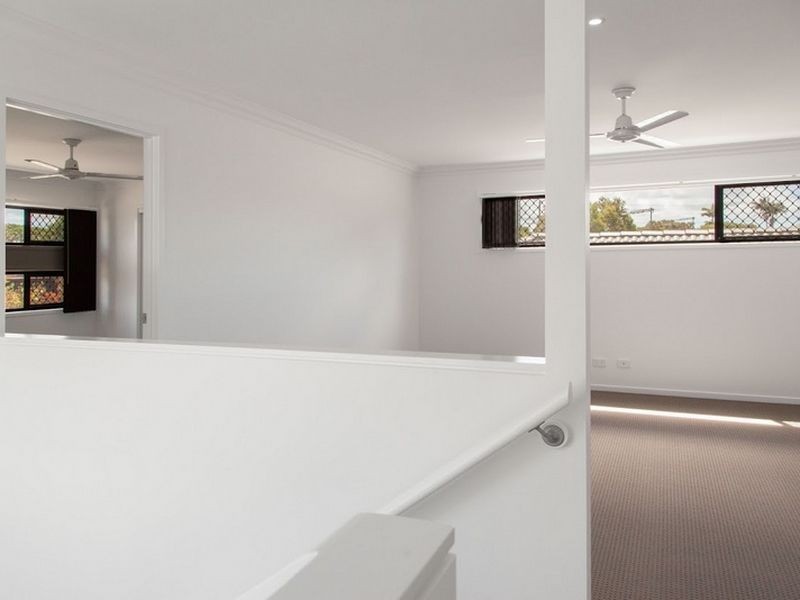 5 Base Street, Victoria Point QLD 4165