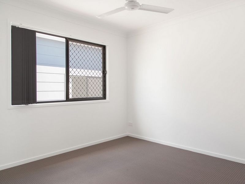 5 Base Street, Victoria Point QLD 4165