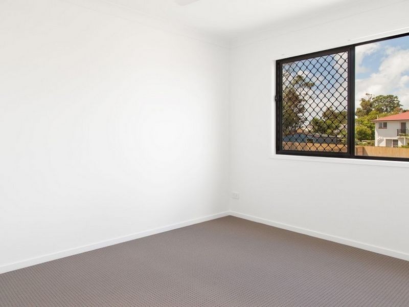 5 Base Street, Victoria Point QLD 4165