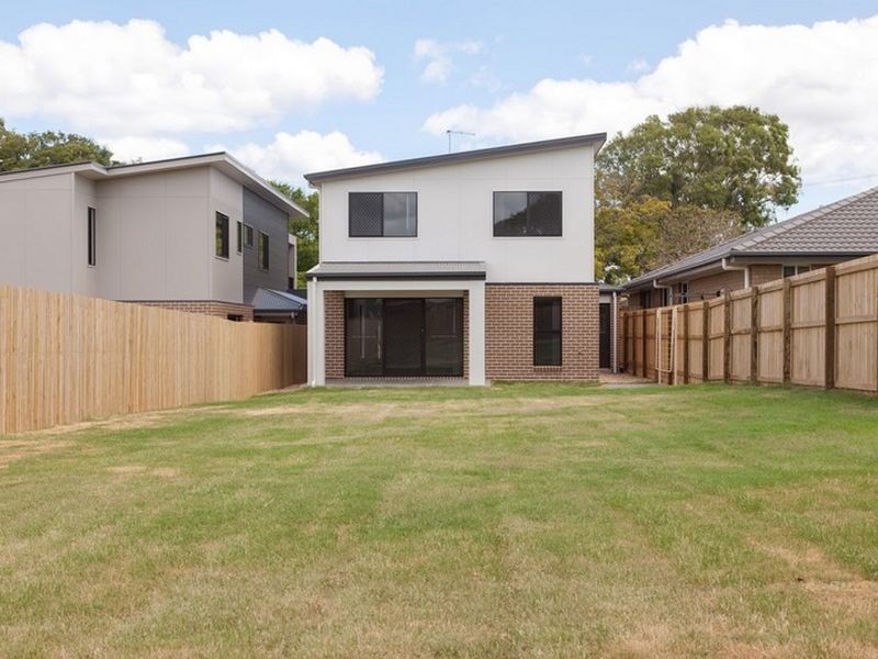 5 Base Street, Victoria Point QLD 4165
