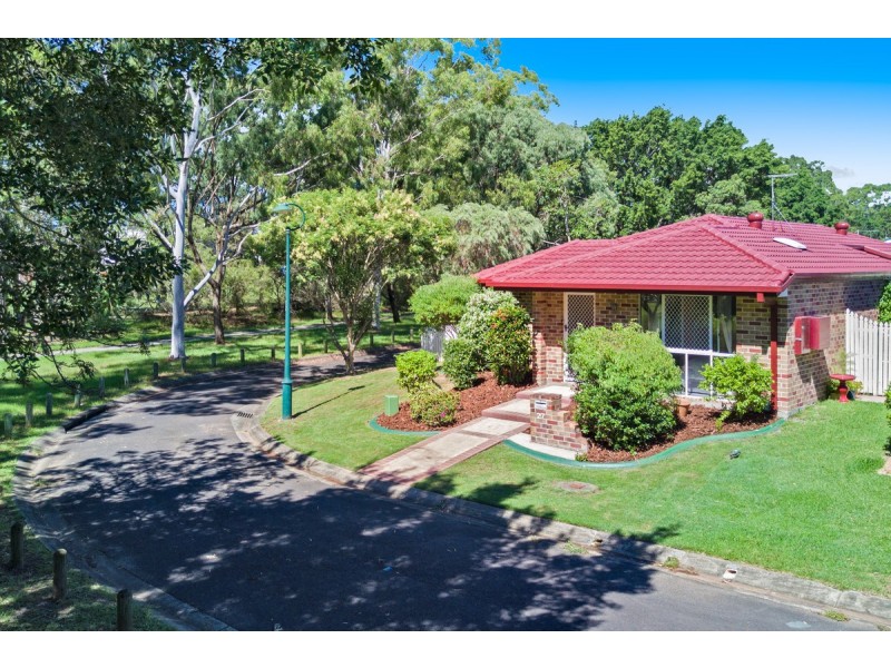 27 Alexander Avenue, Victoria Point QLD 4165