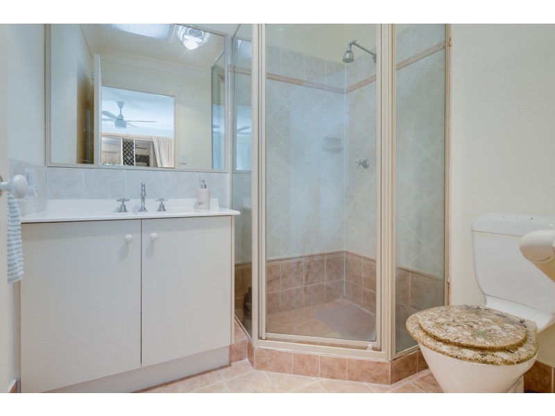 27 Alexander Avenue, Victoria Point QLD 4165