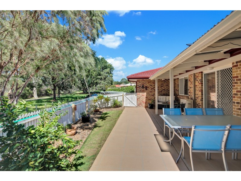 27 Alexander Avenue, Victoria Point QLD 4165