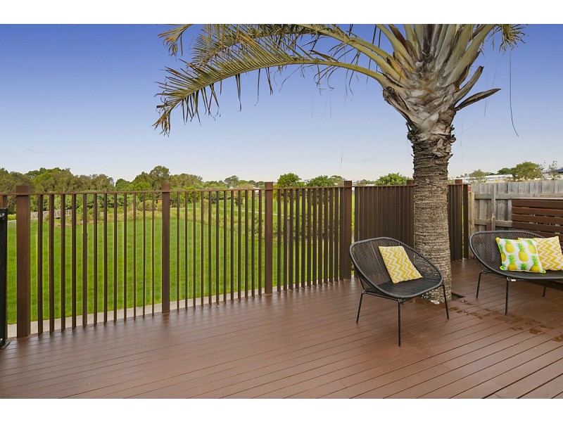 5 Newlands Street, Redland Bay QLD 4165