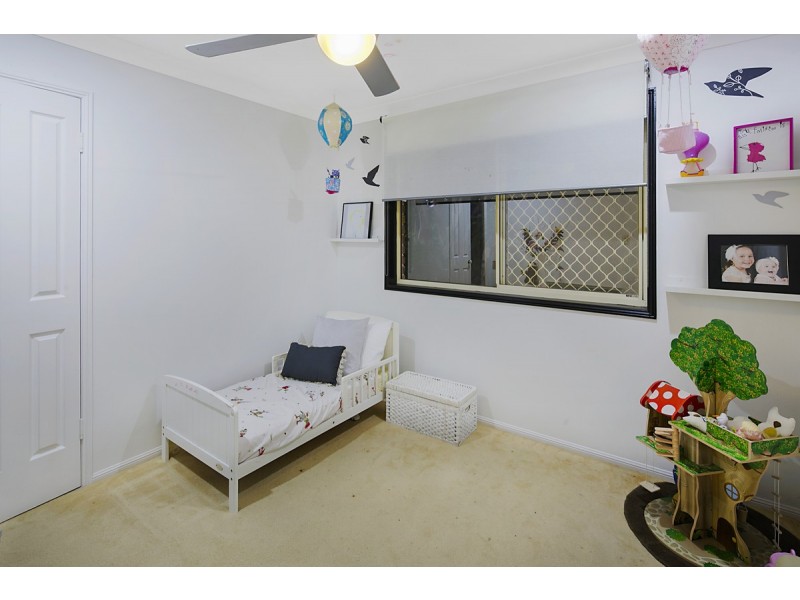 5 Newlands Street, Redland Bay QLD 4165