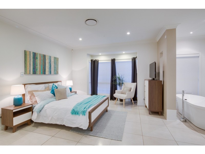 1 Marjoram Street, Thornlands QLD 4164