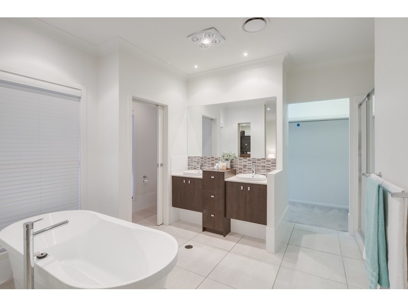 1 Marjoram Street, Thornlands QLD 4164