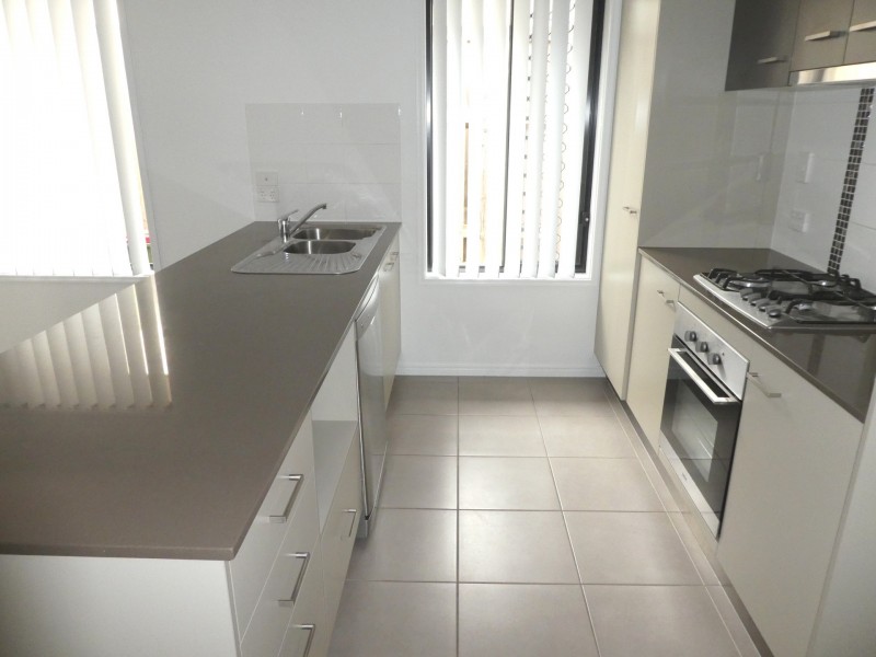 100 Goddard Road, Thornlands QLD 4164