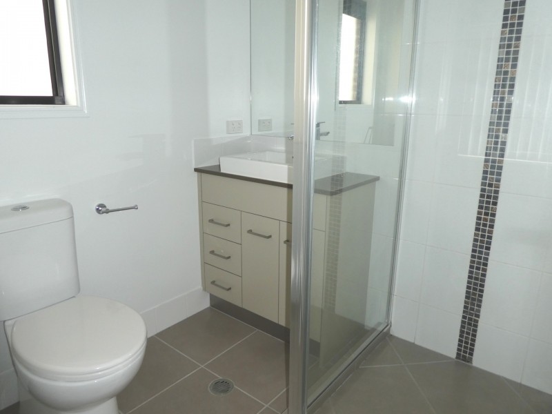 100 Goddard Road, Thornlands QLD 4164