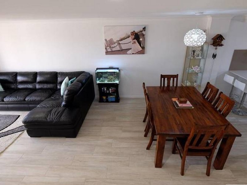 8/1 North St, Cleveland QLD 4163