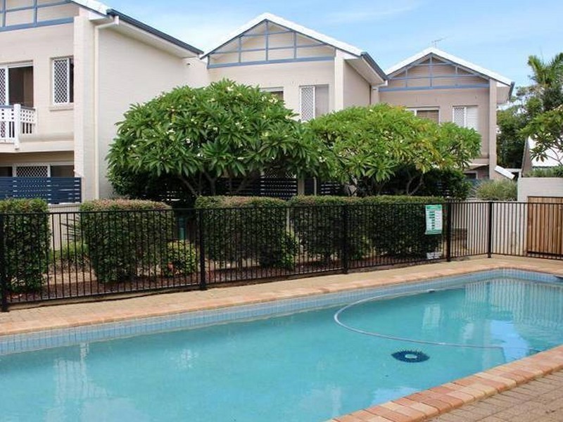 8/1 North St, Cleveland QLD 4163