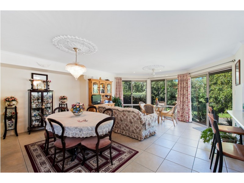 1 Pitman Place, Redland Bay QLD 4165