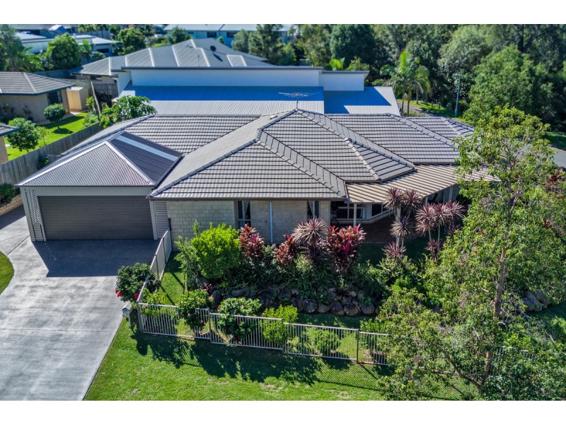 1 Pitman Place, Redland Bay QLD 4165
