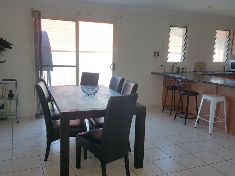 19 Adam Street, Cleveland QLD 4163