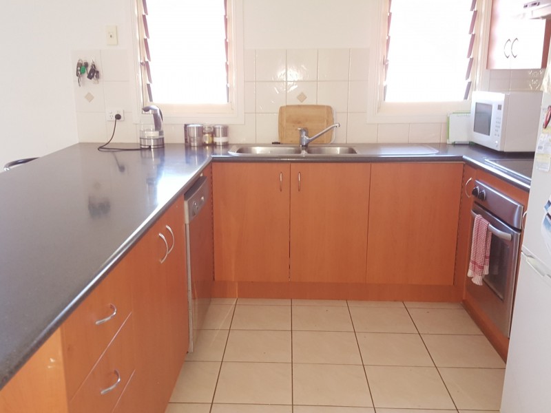 19 Adam Street, Cleveland QLD 4163
