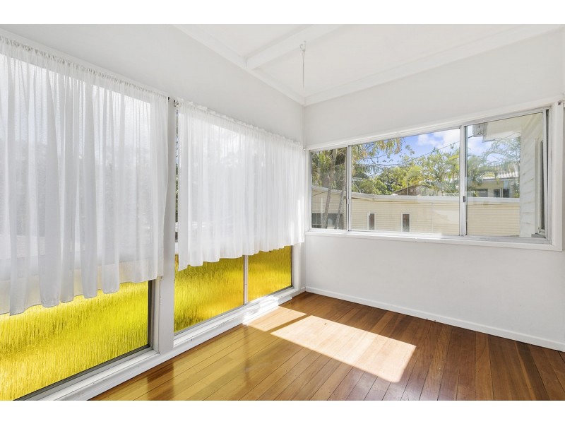 62 Alastair Street, Lota QLD 4179