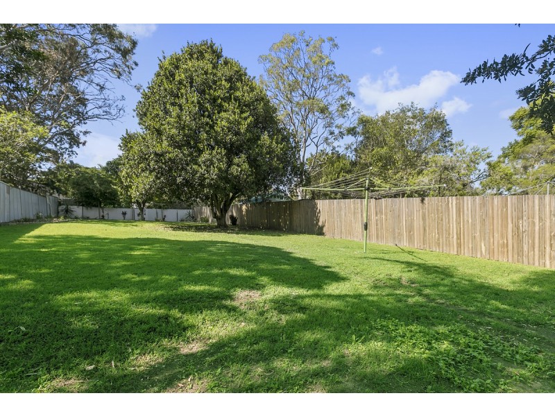 62 Alastair Street, Lota QLD 4179