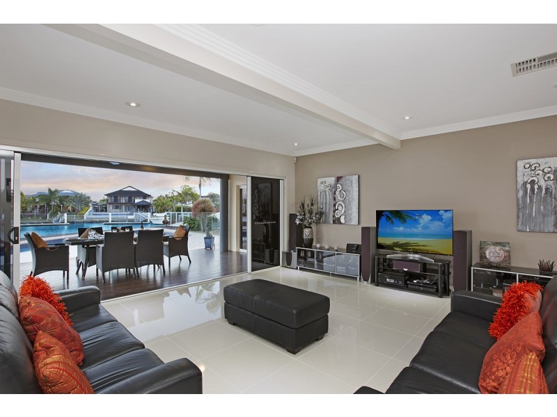 17 Bonaventure Court, Raby Bay QLD 4163