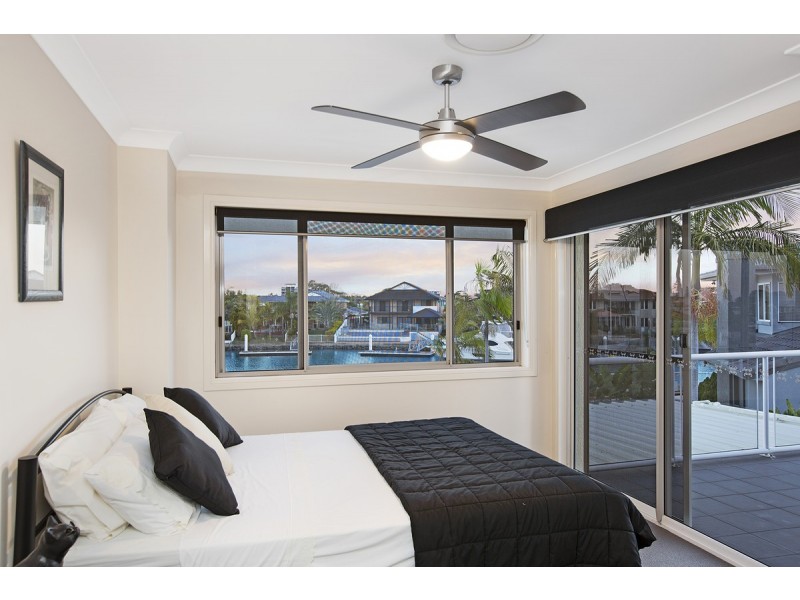17 Bonaventure Court, Raby Bay QLD 4163