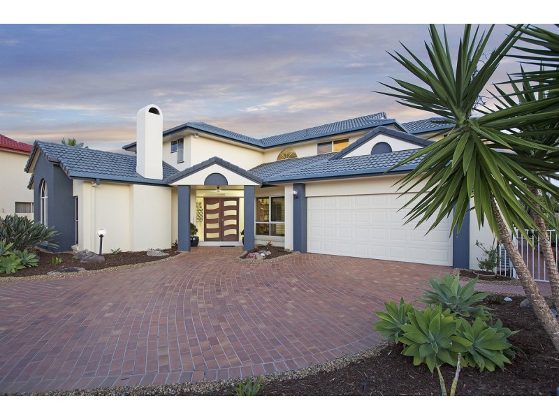 17 Bonaventure Court, Raby Bay QLD 4163