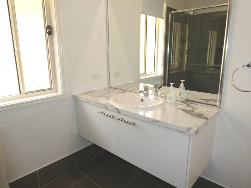 16 Coen St, Thornlands QLD 4164