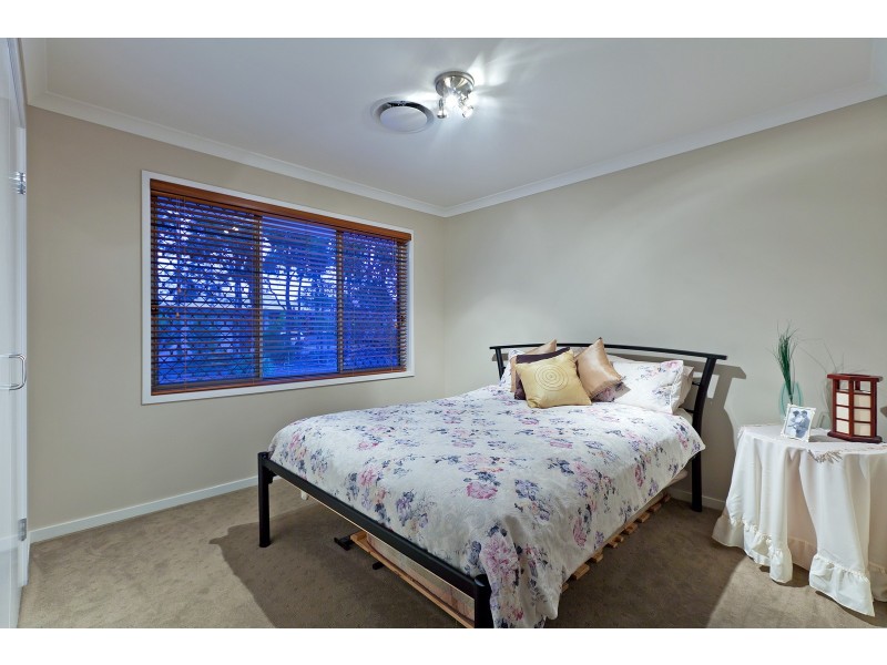 25 Whitby Place, Thornlands QLD 4164