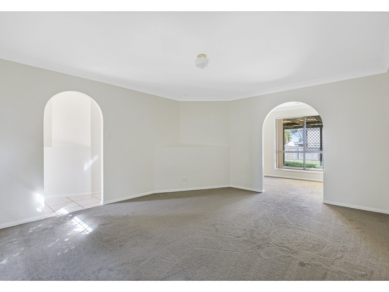 31 Daysland Street, Victoria Point QLD 4165