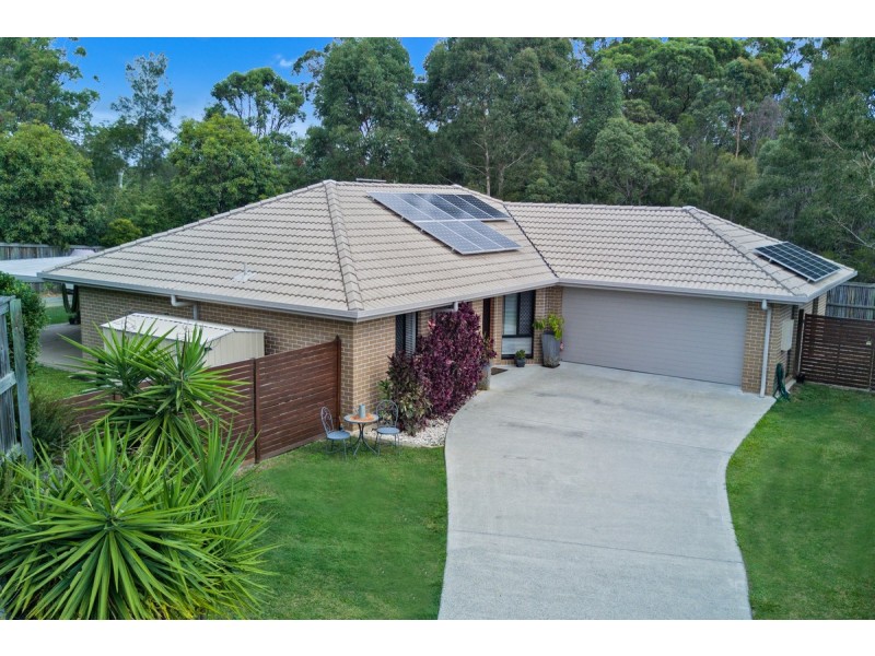 4 Estuary Avenue, Victoria Point QLD 4165