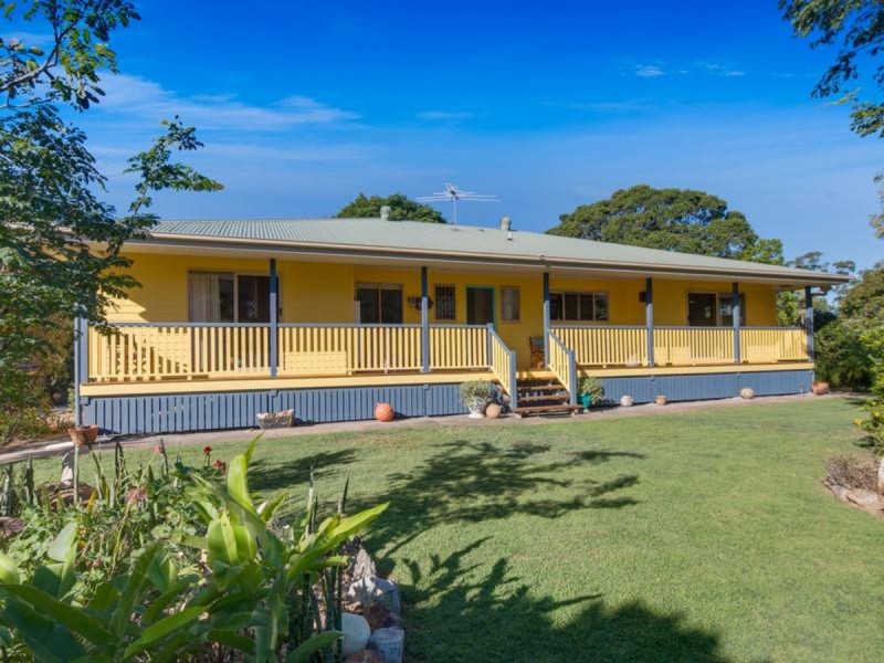 7 Watsonia Street, Redland Bay QLD 4165