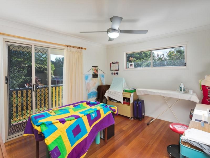 7 Watsonia Street, Redland Bay QLD 4165