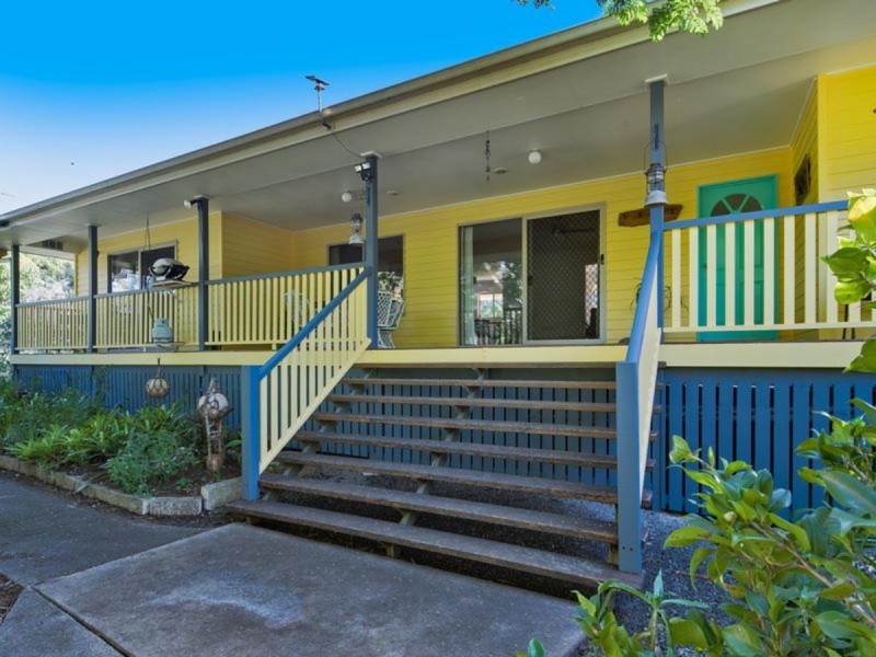 7 Watsonia Street, Redland Bay QLD 4165
