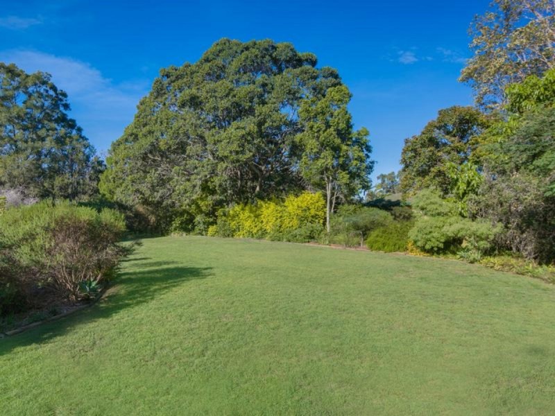 7 Watsonia Street, Redland Bay QLD 4165