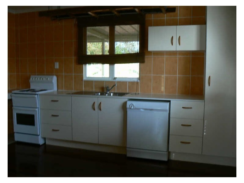 70 Island Street, Cleveland QLD 4163