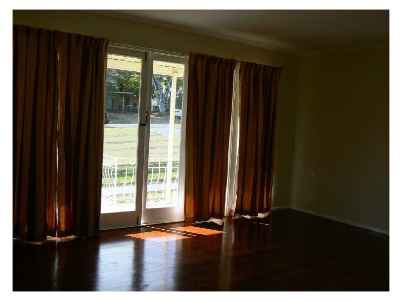 70 Island Street, Cleveland QLD 4163