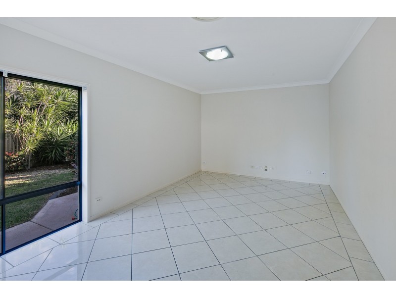 12 Sam Place, Thornlands QLD 4164