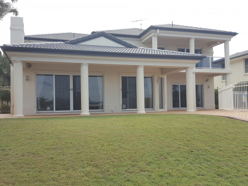 107 Masthead Drive, Raby Bay QLD 4163