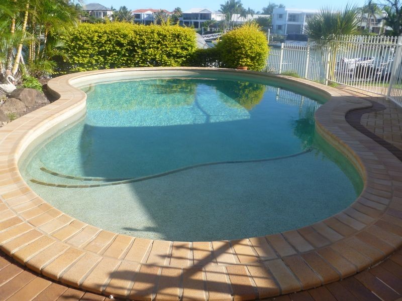 107 Masthead Drive, Raby Bay QLD 4163