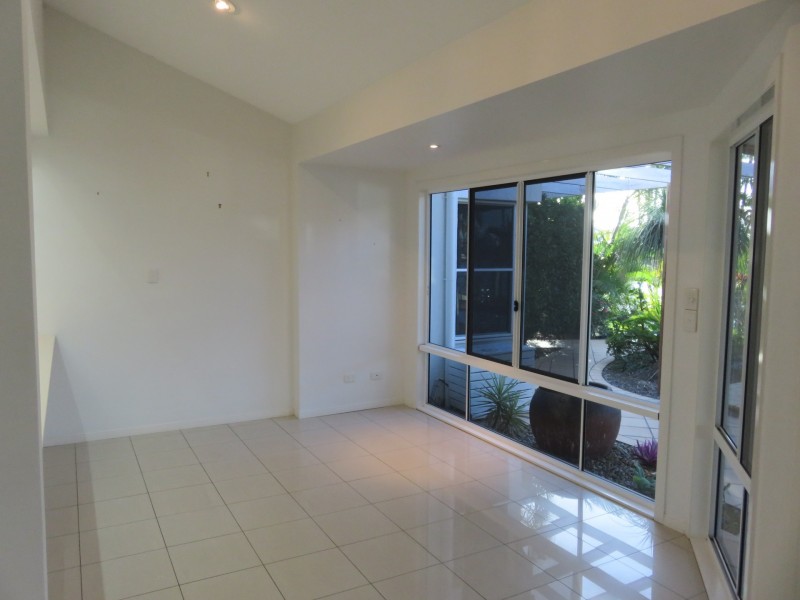 28 Anchorage Drive, Raby Bay QLD 4163