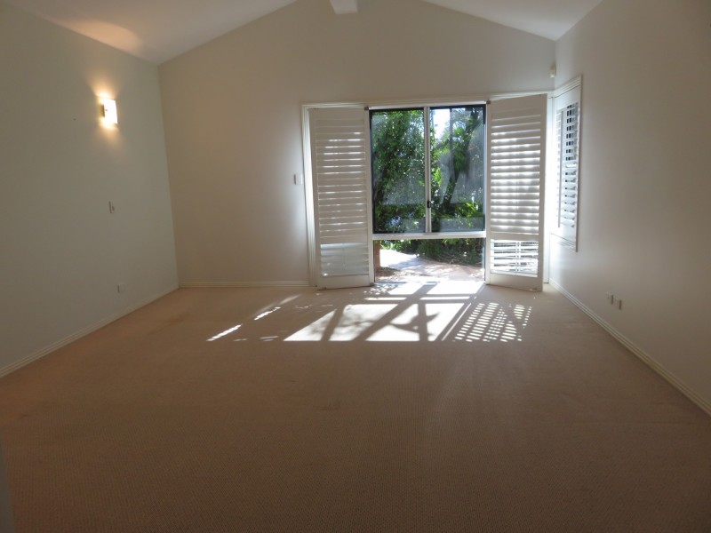 28 Anchorage Drive, Raby Bay QLD 4163