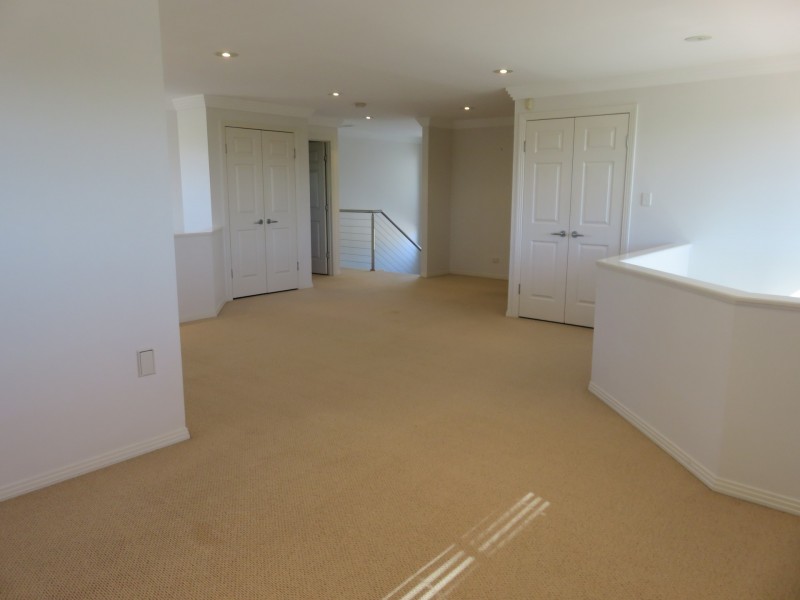 28 Anchorage Drive, Raby Bay QLD 4163