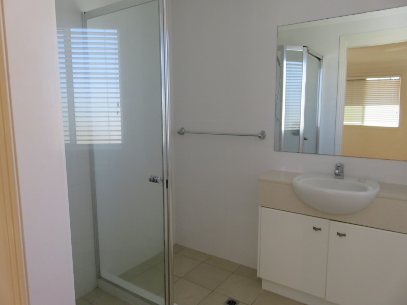 28 Anchorage Drive, Raby Bay QLD 4163